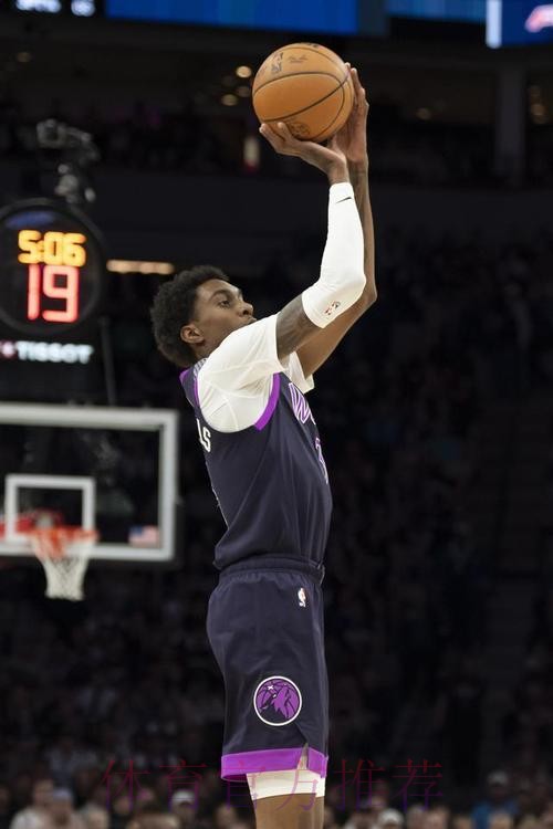 迪文岑佐反击妙传 麦克丹尼尔斯空接暴扣